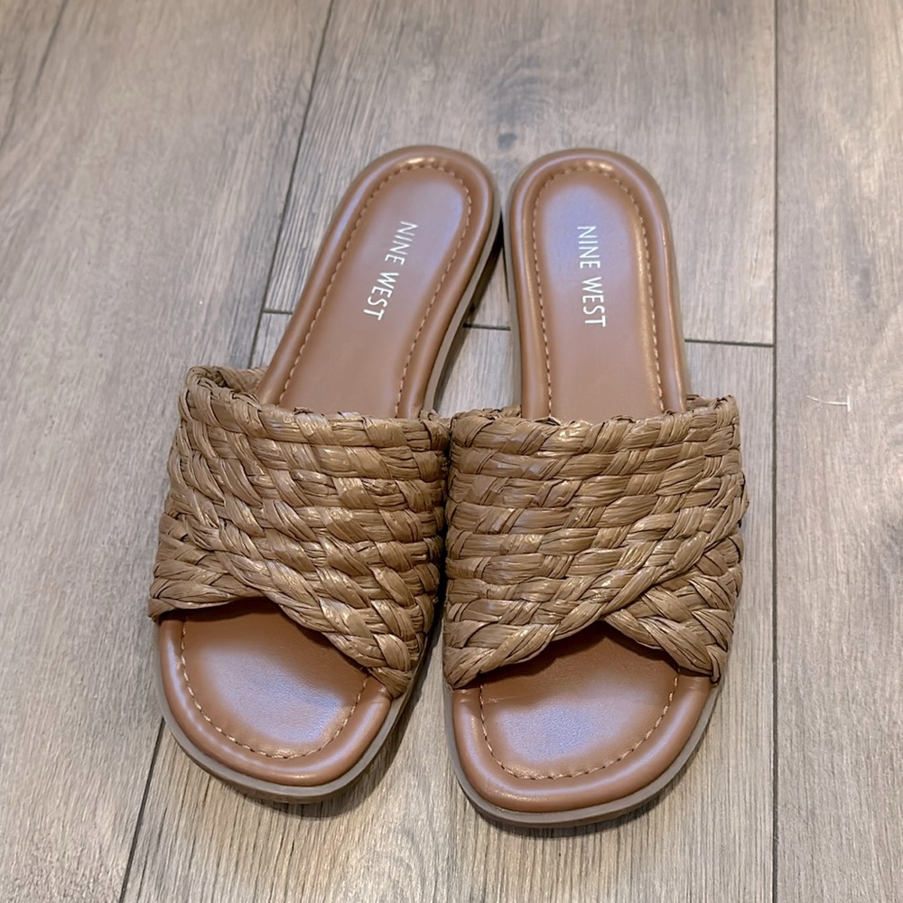 Nine West Women's Havah Slip-On Casual Flat Slide Sandals